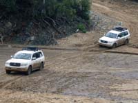 Cars crossing river in Omo valley / DF